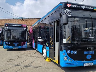 Миколаїв знеструмлений внаслідок ворожого обстрілу. Як курсуватиме електротранспорт