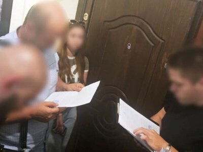 Викрили організаторку шахрайського кол-центру