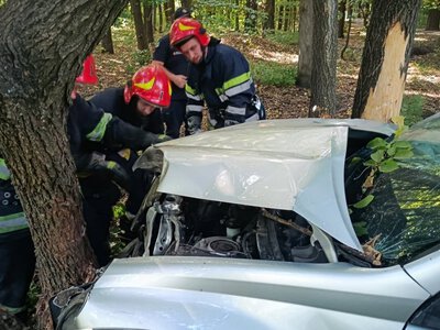 Нa об‘їзній Вінниці легковик злетів в кювет