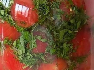 Справжні херсонські помідори мають бути голими: як приготувати неймовірну смакоту з томатів