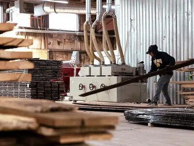 Українці дедалі частіше відмовляються від високих зарплат і бронювання: рекрутери фіксують нові пріоритети на ринку праці
