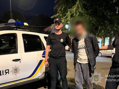У центрі Одеси чоловік нападав на перехожих жінок: суд помістив його до психіатричного закладу