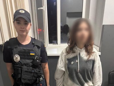 Пішла на автобусну зупинку й зникла: у Мукачеві поліцейські знайшли дівчину