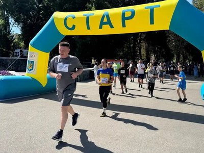 На Рівненщині відбувся щорічний забіг «Шаную воїнів, біжу за Героїв України»