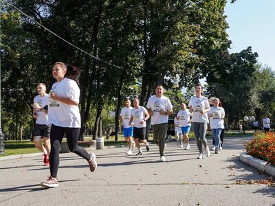 Луганці вшанували пам’ять загиблих воїнів патріотичним забігом (ФОТО)