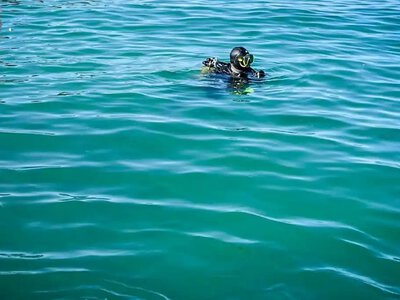 На 16-ій станції Фонтану в морі зник молодий чоловік: його шукають водолази