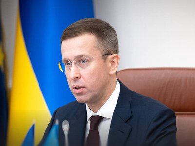 Уряд готує зміни щодо роботи установ і транспорту під час тривог – Корецький