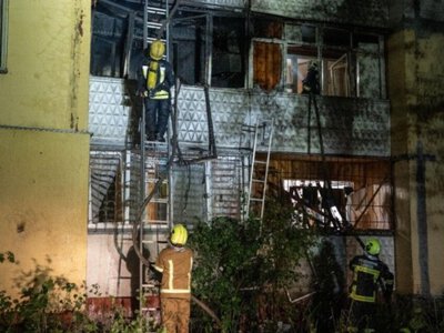 Є постраждалі: у ДСНС уточнили наслідки вечірньої атаки на Київ та показали фото