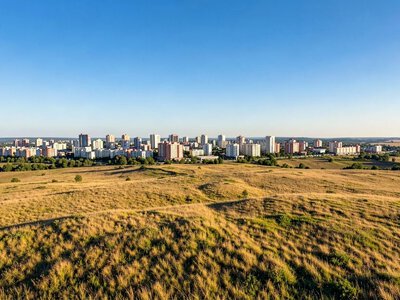 Погода в Херсоні 30 серпня 2026: Ясно та тепло, до +28°C