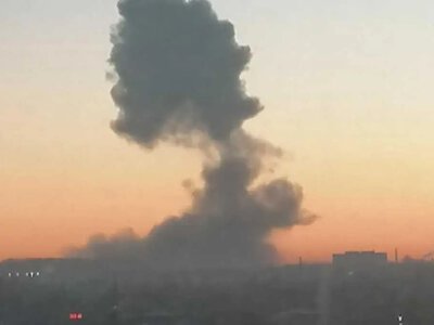У Росії вибухи та пожежі: вночі дрони атакували Ленінградську область і Краснодарський край (відео)