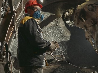«Кожна шахта і кожна тонна вугілля працюють на енергостійкість України»: Рінат Ахметов привітав з Днем шахтаря