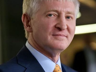 «Кожна видобута тонна вугілля - це внесок в енергетичну стійкість України»: Рінат Ахметов привітав гірників із Днем шахтаря:
