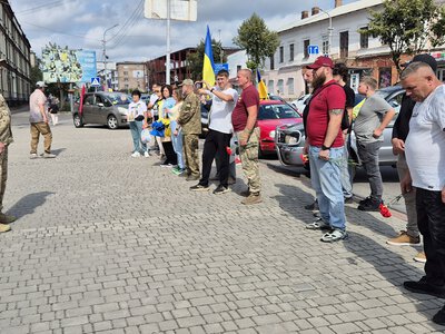 Автопробігом в Бердичеві відзначили День пам’яті загиблих захисників