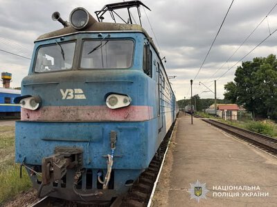 Чоловік загинув під колесами потяга у Львові