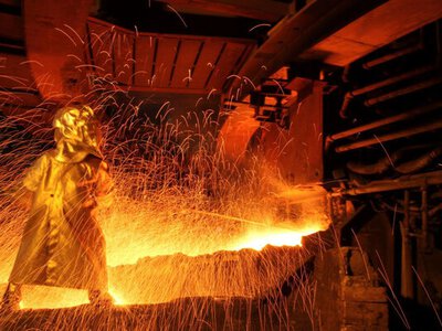 Українська металургія зазнала подвійного удару: Reuters повідомляє про нову загрозу