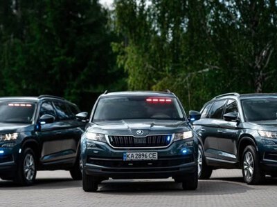 Без розпізнавальних знаків і з камерами: фантоми повертаються на дороги