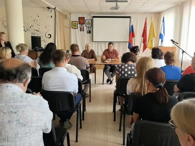 У Генічеському районі Херсонщини окупанти провели конкурс на тему «єдності» з Росією