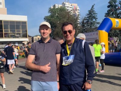Викладач з Луцька пробіг забіг пам'яті за загиблим студентом