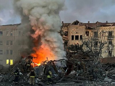 Росіяни скинули ФАб-500 на багатоповерхівку у центрі Слов'янська: є постраждалі
