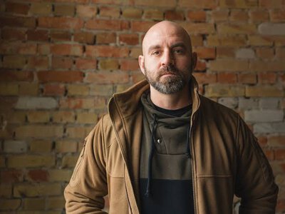 В минулому журналіст - нині старший сержант підрозділу безпілотників Павло Казарін за примусову мобілізацію