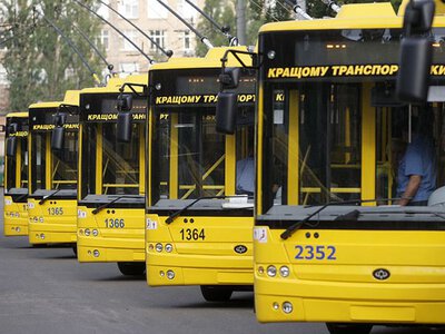 Київ: завершують ремонт 9-го тролейбуса цього року