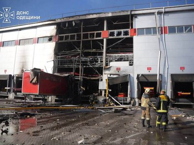 Росія вдарила по інноваційному терміналу “Нової пошти” в Одесі
