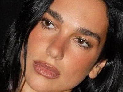 Ефект щойно нанесеної туші: чому wet-look вії стали головним трендом літа