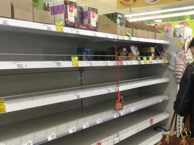 Чи буде дефіцит продуктів в Україні: що відбувається після ударів по складах супермаркетів
