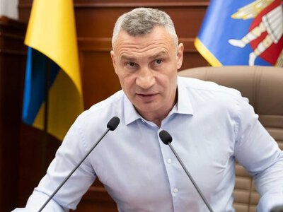 Кличко анонсував зміни в організації руху мостами Києва під час повітряних тривог