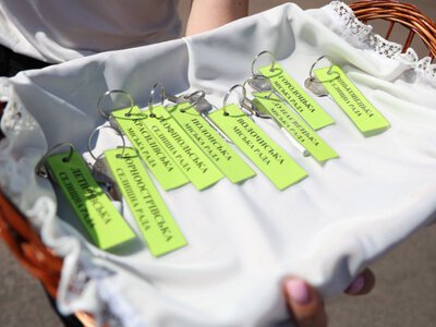 Громадам Хмельниччини передали 9 нових шкільних автобусів