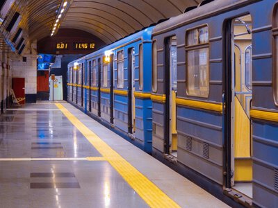 Зелену гілку метро Києва можуть повністю відкрити під час тривог: що хоче змінити місто