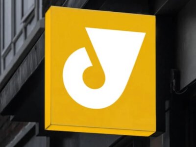 Українці за кордоном зможуть отримувати свідоцтва про шлюб через Укрпошту