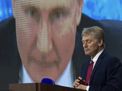 Пєсков заявив, що Росія досі чекає Зеленського у Москві для прямих переговорів