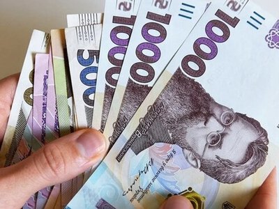 «Вересневі пенсії надійдуть у різні дати»: Пенсійний фонд змінює графік?