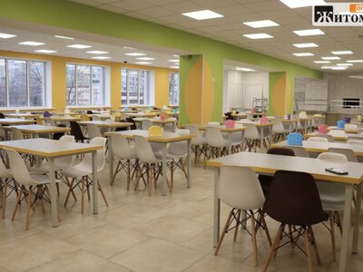 32 школи Житомира закуповують харчування через підрядників: очікувана вартість — 125,7 млн грн