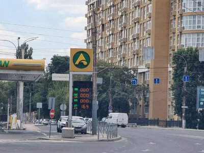 Навіщо вибішуєте народ? - кримчани про дії російської влади в Криму