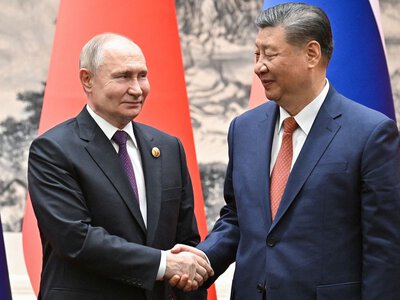 На всіх фронтах: Путін та Сі обговорили подальшу співпрацю та згадали про війну в Україні