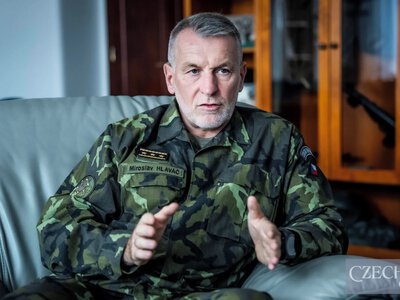 Уряд Чехії планує утримувати оборонні витрати на рівні 2,1% ВВП, що менше стандарту НАТО