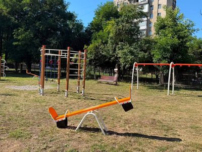 На БАМі в Івано-Франківську завершують ремонт дороги та облаштували новий майданчик