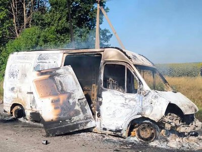 Волонтер постраждав через влучання російського дрона в автівку на Харківщині