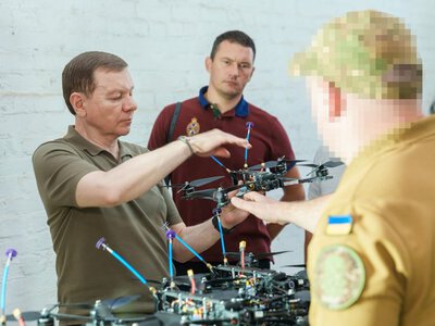 Для захисту неба над Вінниччиною команда Міжрегіонального координаційного гуманітарного штабу передала нову партію техніки