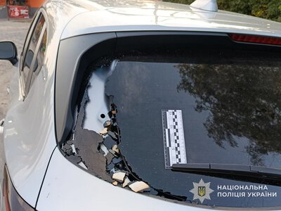 В Охтирці водій Mazda під час руху заднім ходом збив велосипедиста: 64-річний чоловік потрапив до лікарні