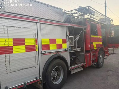 У Запоріжжі російський дрон атакував пожежно-рятувальний автомобіль: поранені четверо рятувальників