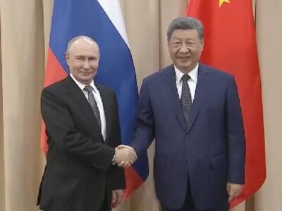 “Світ переживає прискорені зміни, а невизначеність та непередбачуваність значно зросли”, – про що Сі говорив з Путіним
