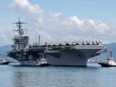 Авіаносець USS Abraham Lincoln прибув до Таїланду після 286 днів у морі