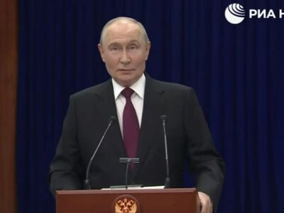 Путін назвав погрози Зеленського щодо небезпеки в небі РФ заявкою на державний тероризм
