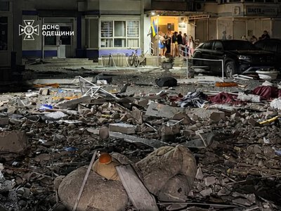 Уночі російські війська атакували Одесу: вісім постраждалих, серед них дитина (ФОТО)