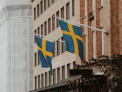 Швеція разом із союзниками вимагає передати Україні заморожені мільярди Росії — Бельгія блокує