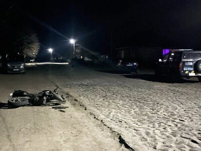 На Рівненщині водійка Volkswagen спричинила ДТП із 17-річним мопедистом: справу передали до суду