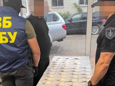 На Житомирщині співробітника СБУ підозрюють у продажі даних з таємної бази, – ДБР